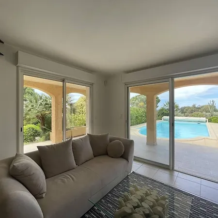 Belle Avec Piscine Privee Et Jardin Mediterraneen A - Fr-1-719-44