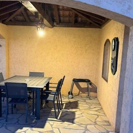 Villa Belle Avec Piscine Privee Et Jardin Mediterraneen A - Fr-1-719-44 Lumio (Corsica)